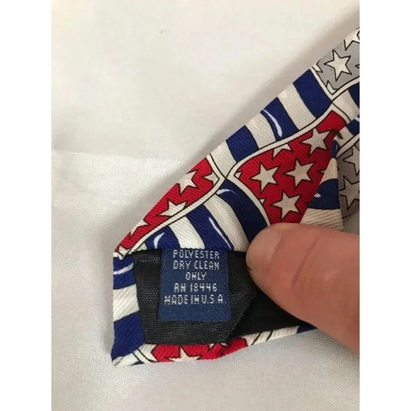 American Pop Albert Nipon USA Patriotic Red White Blue Checks Classic Neck Tie - Picture 4 of 4